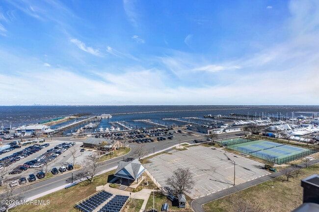 Building Photo - 10 Ocean Blvd