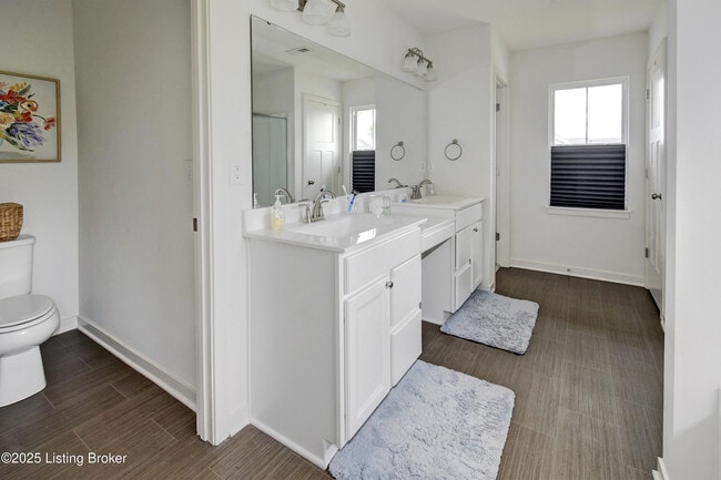 Building Photo - 3407 Grassland Ct