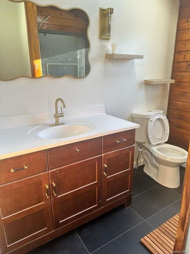 Building Photo - 81 10th Ave