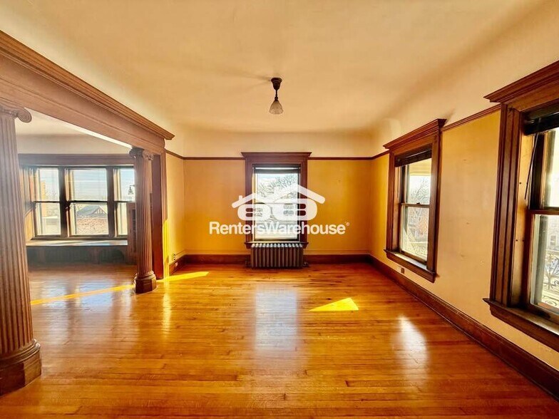 Building Photo - 669 17th St