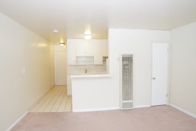 Building Photo - Alameda Gardens Apartments