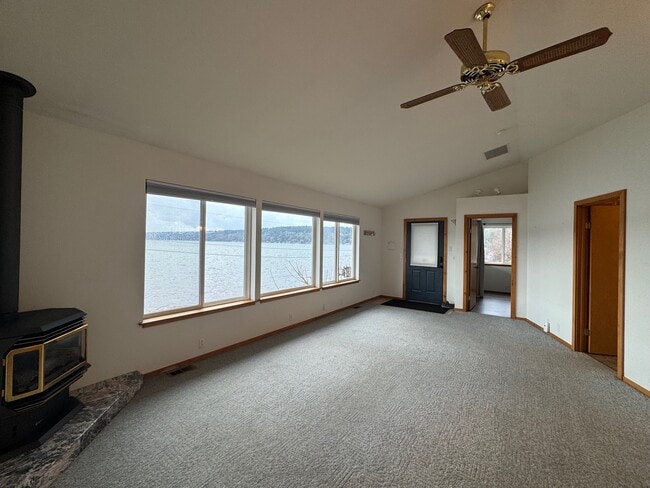 Building Photo - 24103 Vashon Hwy SW