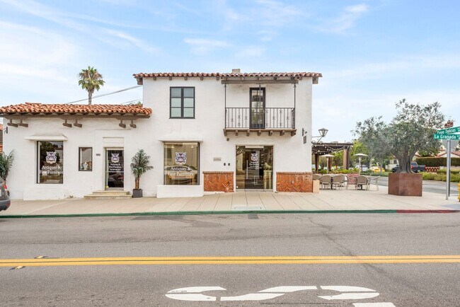 Primary Photo - Paseo Delicias Commercial