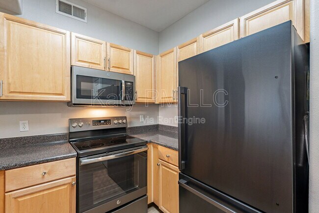 Building Photo - 19777 N 76th St