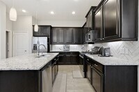 Building Photo - 28027 Rocky Heights Dr