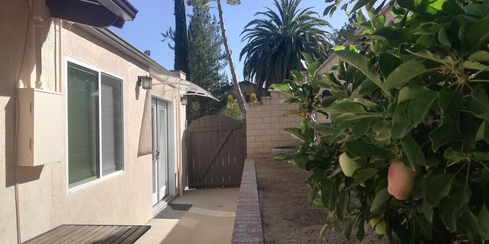 Building Photo - 30629 Passageway Pl