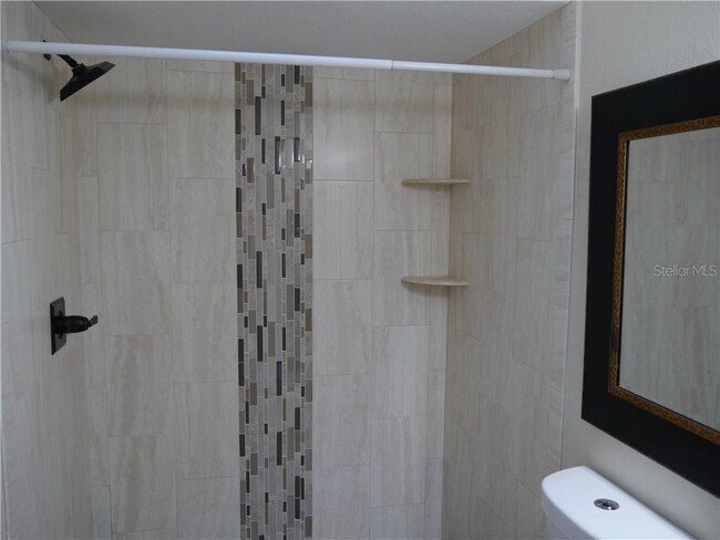 Building Photo - 3026 Vinson Ave