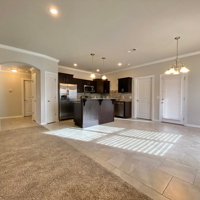 Building Photo - 4526 W Croft Dr