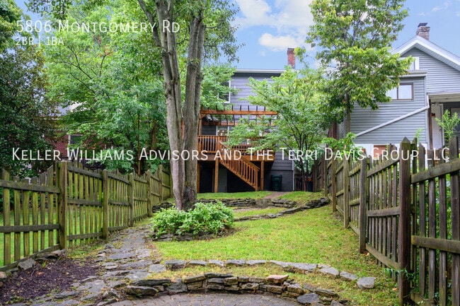 Building Photo - 5806 Montgomery Rd