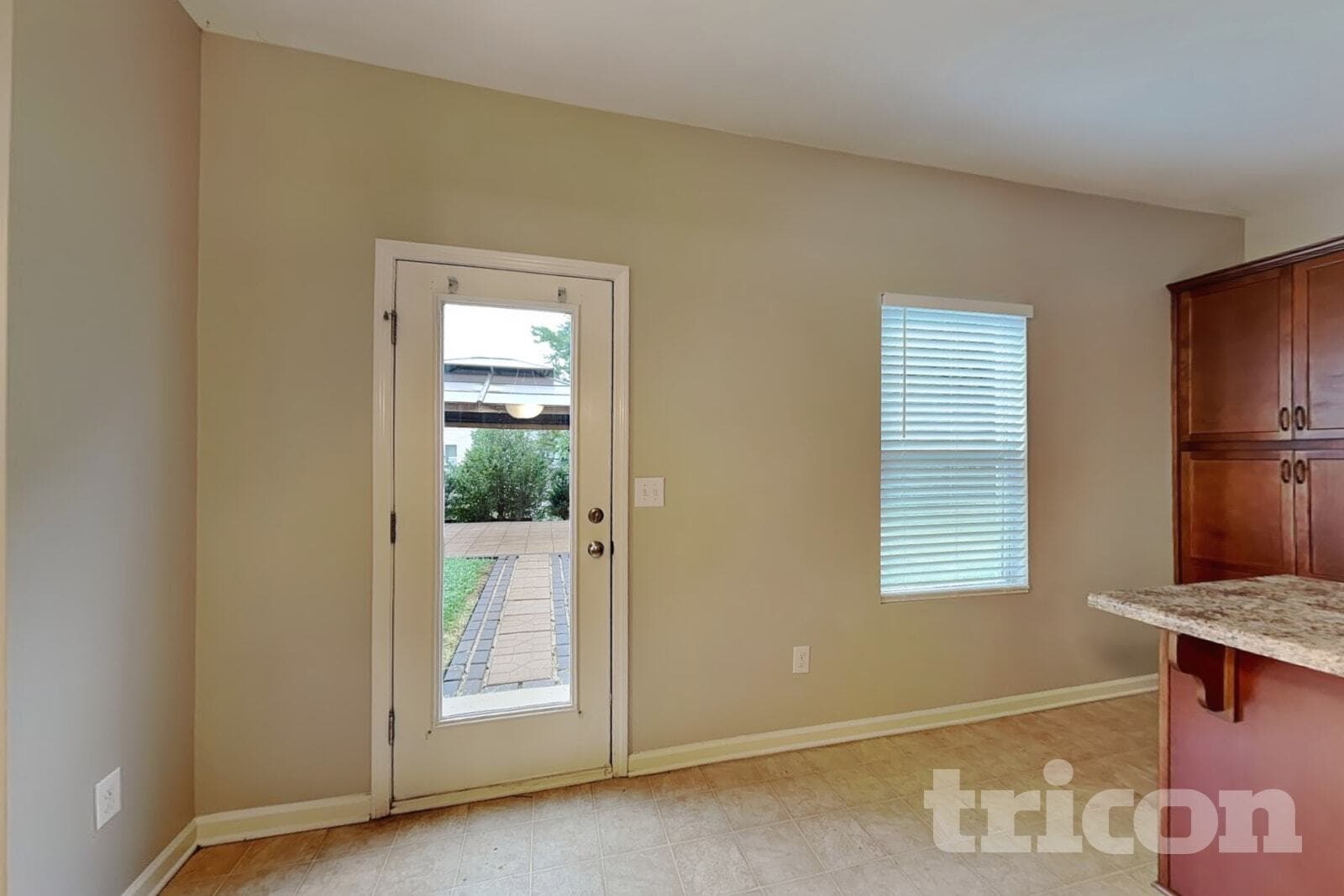 Building Photo - 2644 Andes Dr
