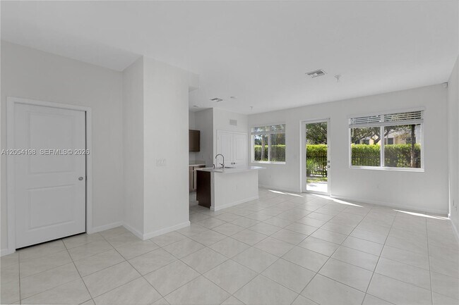 Building Photo - 20817 NW 9th Path