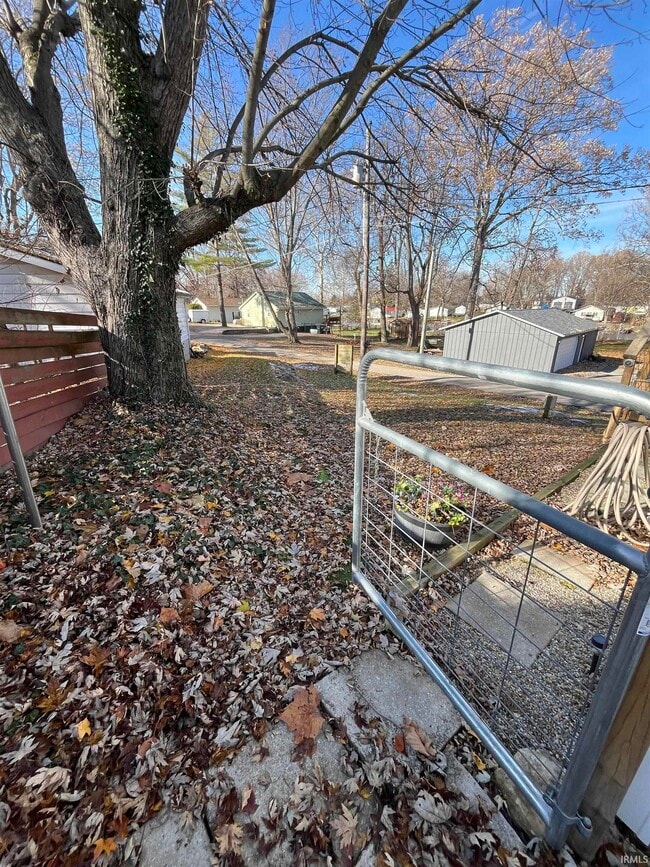 Building Photo - 930 W 590 S