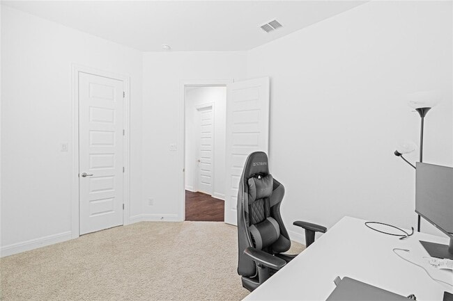 Building Photo - 3037 Sage Ranch Dr