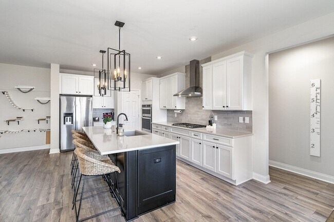 Building Photo - 1890 Williams Rd