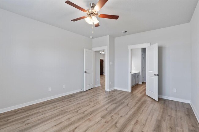 Building Photo - 501 Silkworm Way