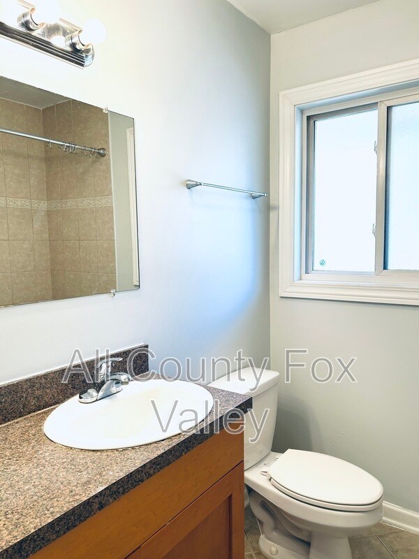 Building Photo - 10111 Old Orchard Ct