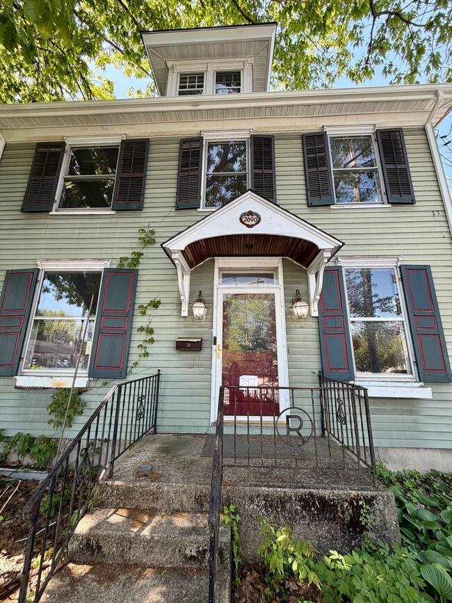 Building Photo - 2690 Lititz Pike