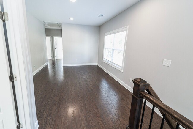 Building Photo - 1791 Willow Way