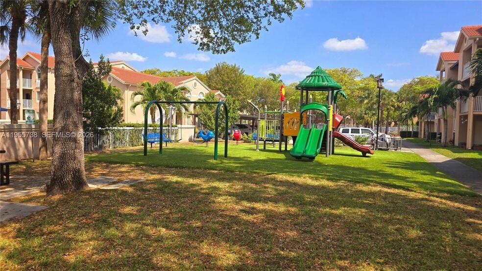 Building Photo - 15751 SW 106th Ter