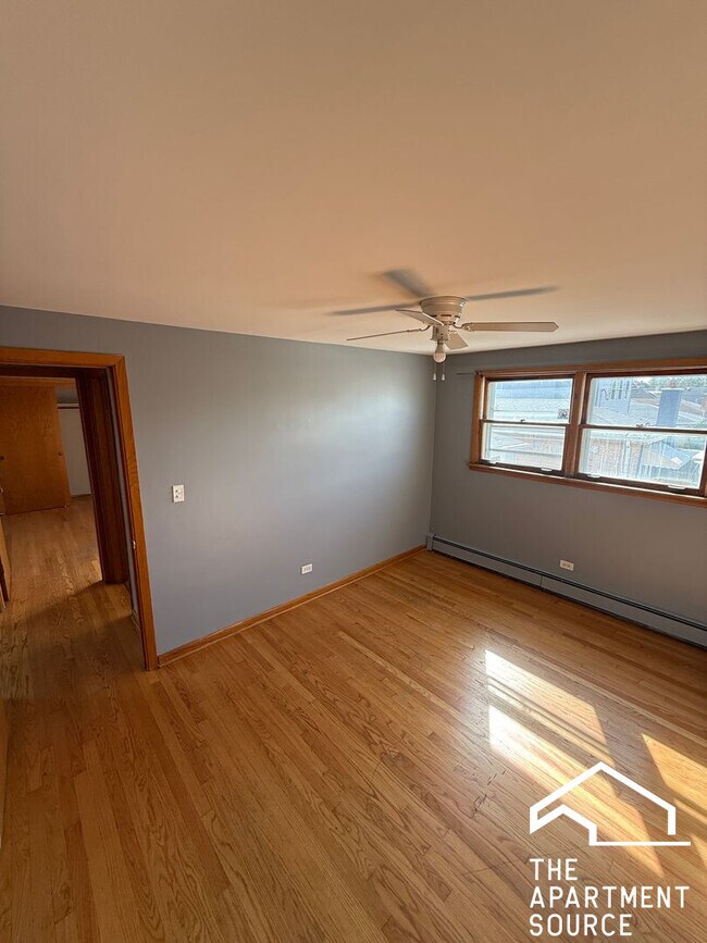 Building Photo - 3556 N Nagle Ave