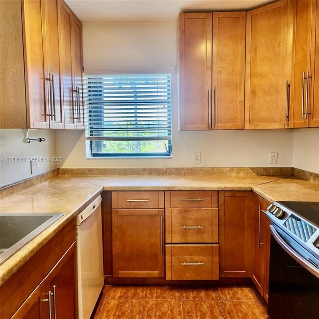 Building Photo - 1617 Jefferson Ave