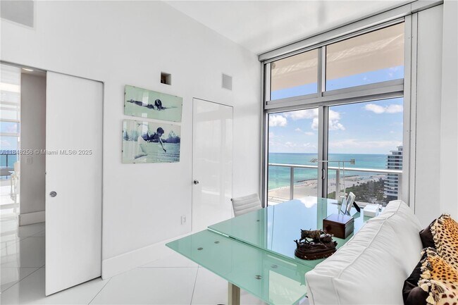 Building Photo - 3737 Collins Ave