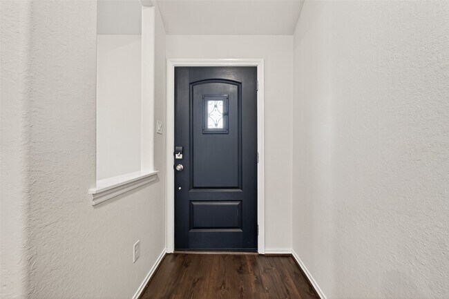 Building Photo - 25911 Rustical Rd