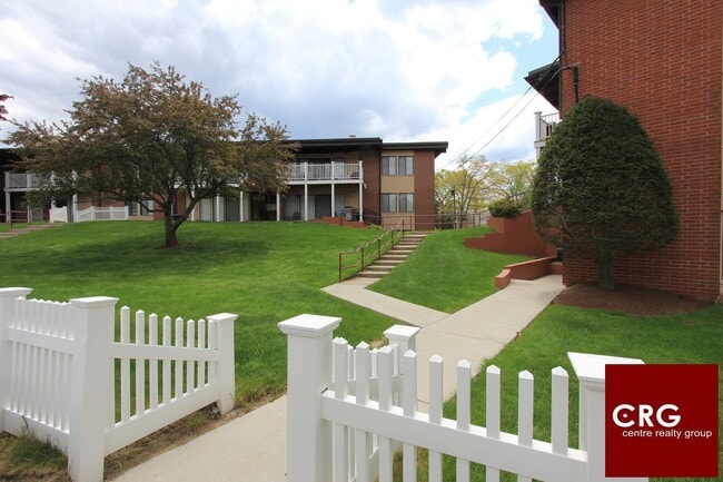 Building Photo - 18 Westgate Dr