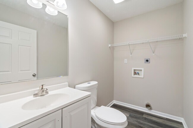 Building Photo - 4741 Scepter Way