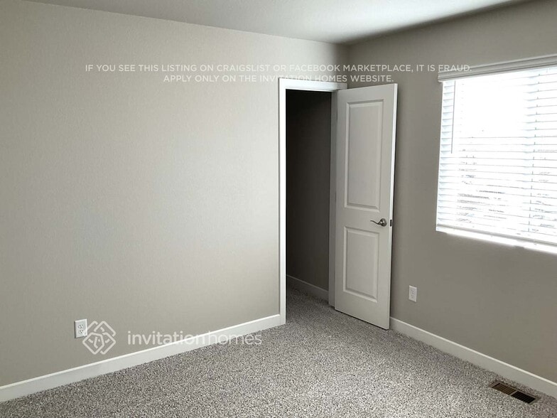 Building Photo - 11731 Mission Peak Pl