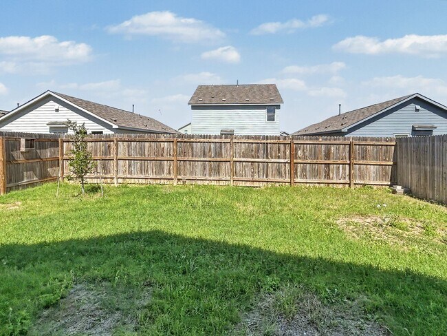 Building Photo - Comfortable 3-Bedroom Home in Seguin