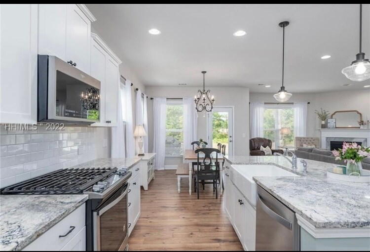 Building Photo - 203 Rudder Run