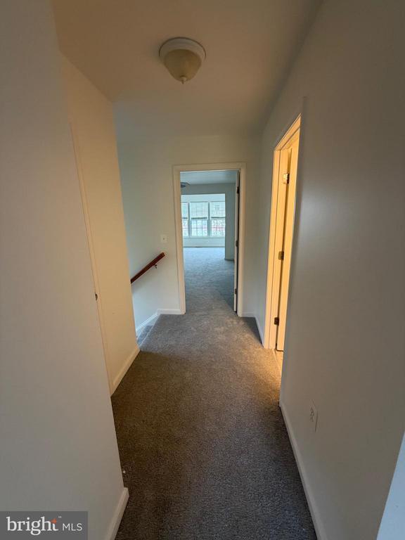 Building Photo - 388 Starkey's Landing