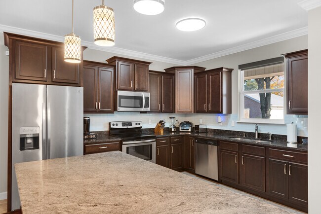 Building Photo - 28 Snook Rd