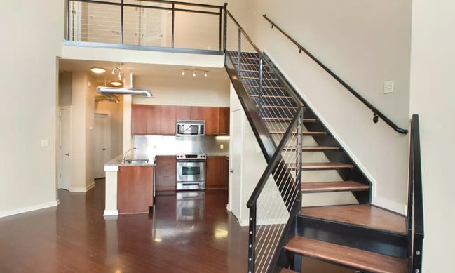Building Photo - 17th Street Lofts