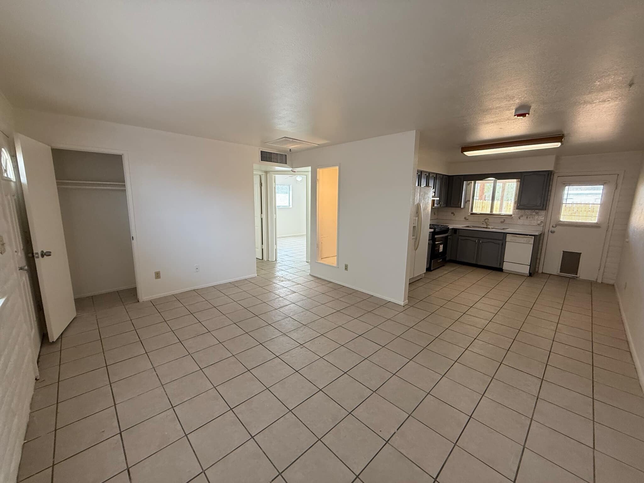 Building Photo - 3403 N Flanwill Blvd