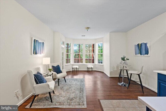 Building Photo - 13438 Burrough Farm Dr