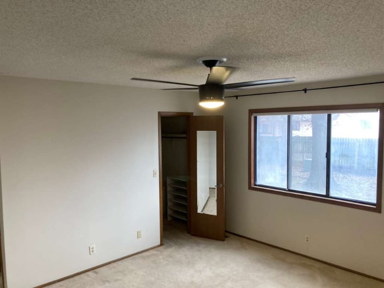 Building Photo - 2342 N Winstead Cir