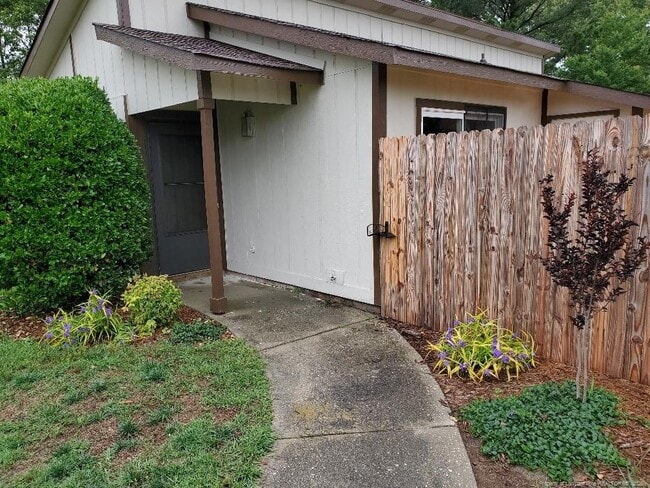Primary Photo - 6516 Wicklow Pl