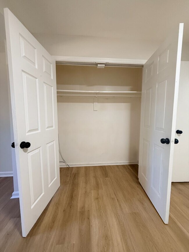 Building Photo - FOR RENT – Newly Remodeled 4 Bedroom / 2 Bath Home