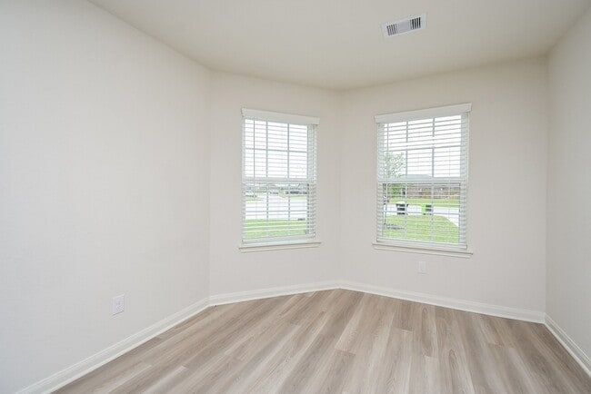 Building Photo - 405 Texas Olive Dr