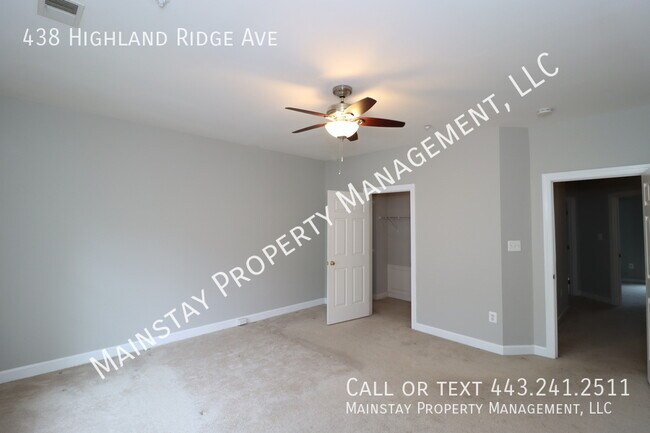 Building Photo - 438 Highland Ridge Ave