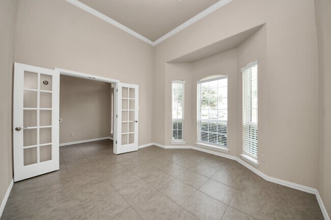 Building Photo - 21254 Lucknow Ln