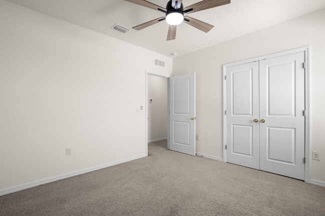 Building Photo - Home For Rent in Wesley Chapel!