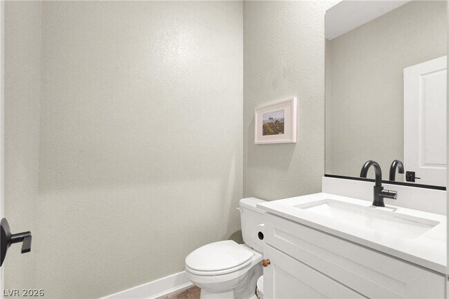 Building Photo - 2658 Catania St