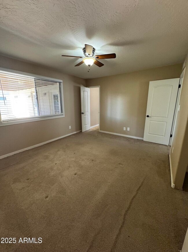 Building Photo - 3753 E Charter Oak Rd