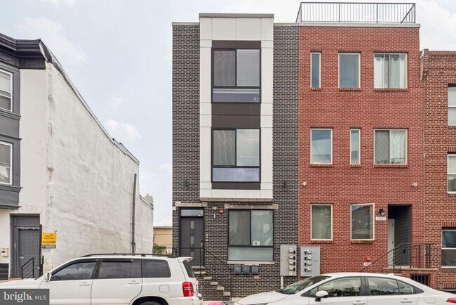 Building Photo - 2531 N Front St