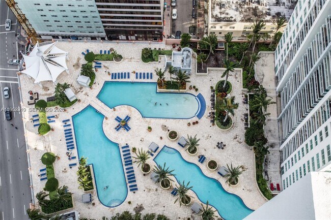 Building Photo - 244 Biscayne Blvd