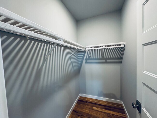 Building Photo - West AVL - Spacious, Beautiful Modern Home