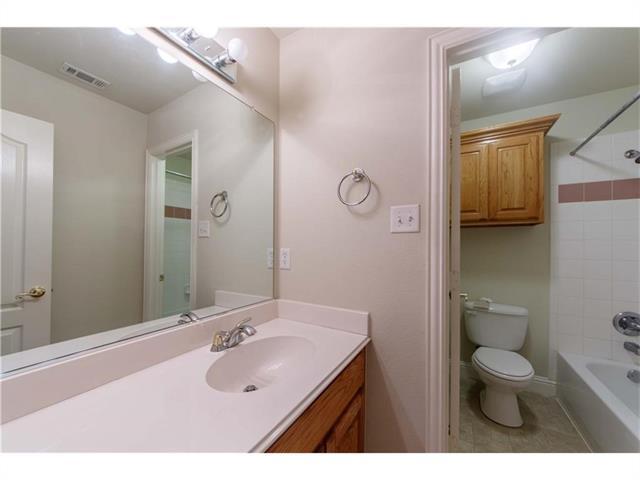 Building Photo - 3615 Sadge Ln